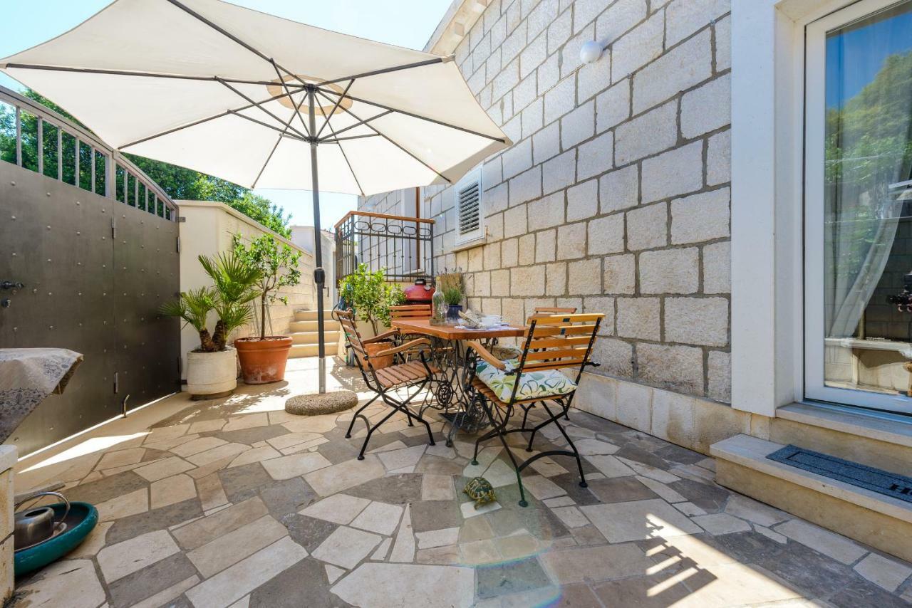 Apartment Antonella Ragusa Esterno foto